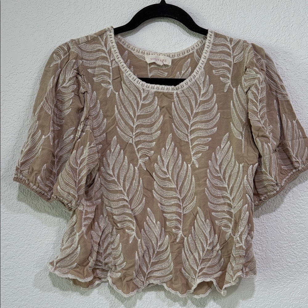 Solitaire Embroidered Sheer Leaf Blouse Size Large Boho Crop Top Neutral Beige